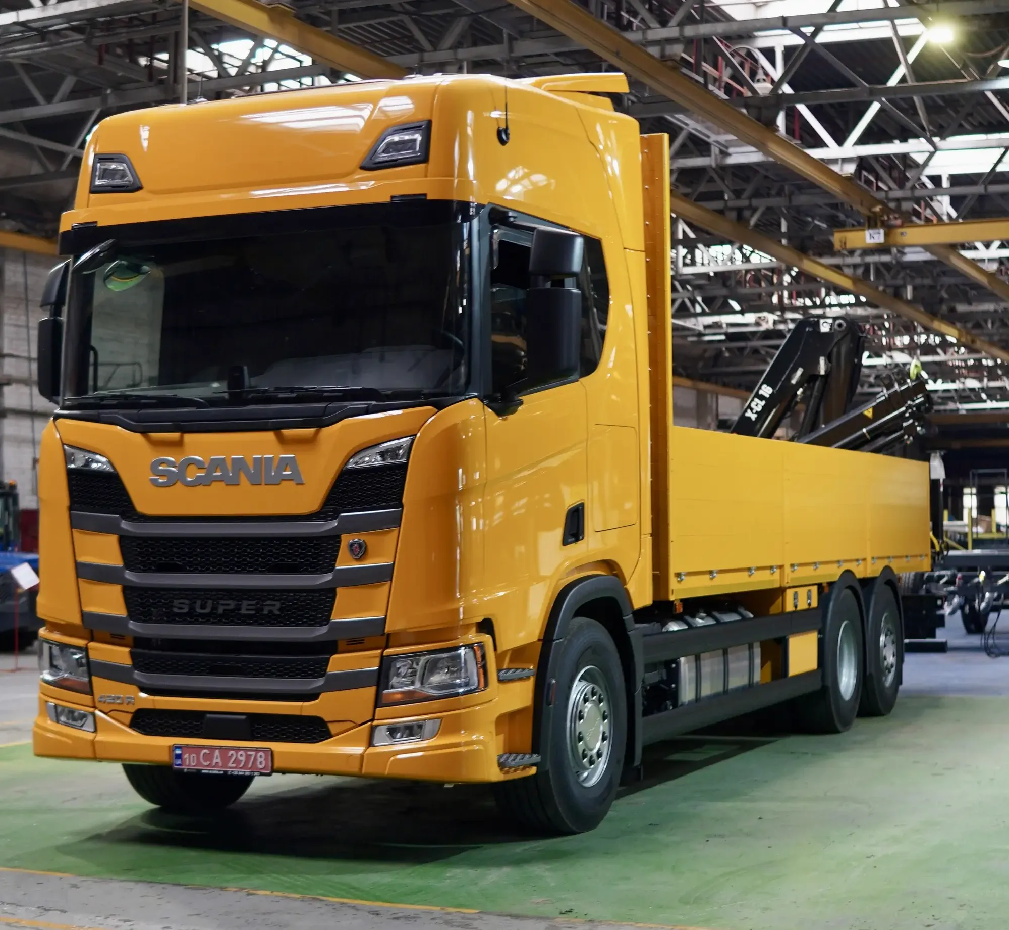 Бортовий автомобіль SCANIA з краном-маніпулятором Hiab Бортовой автомобиль с краном манипулятором
