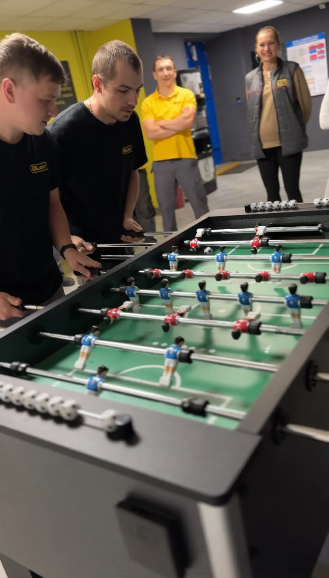 Турниры по настольному футболу в Д ЛАЙТ Турніри з настільного футболу