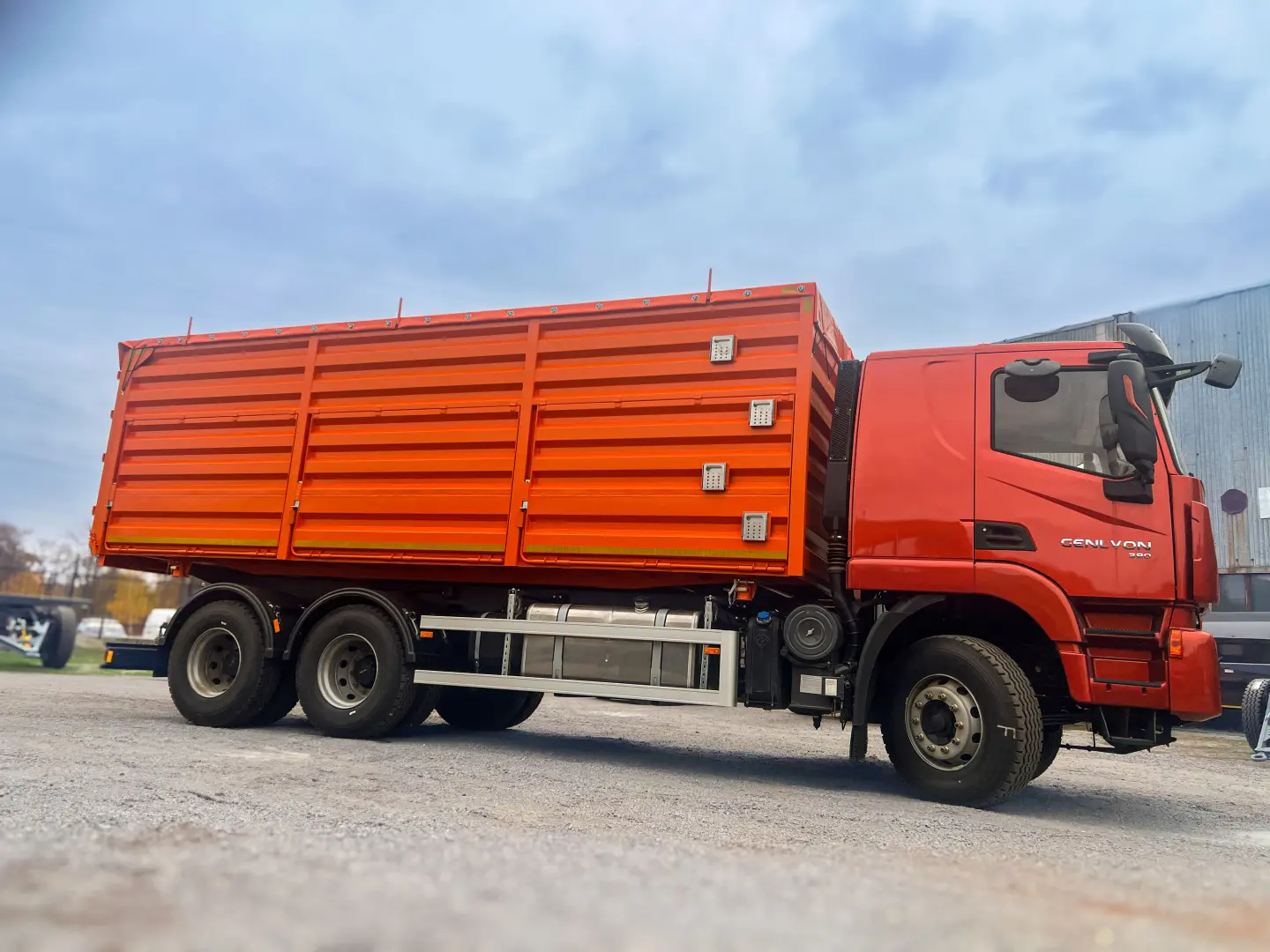 Самоскид Honguan 908 Самосвал Honguan 908