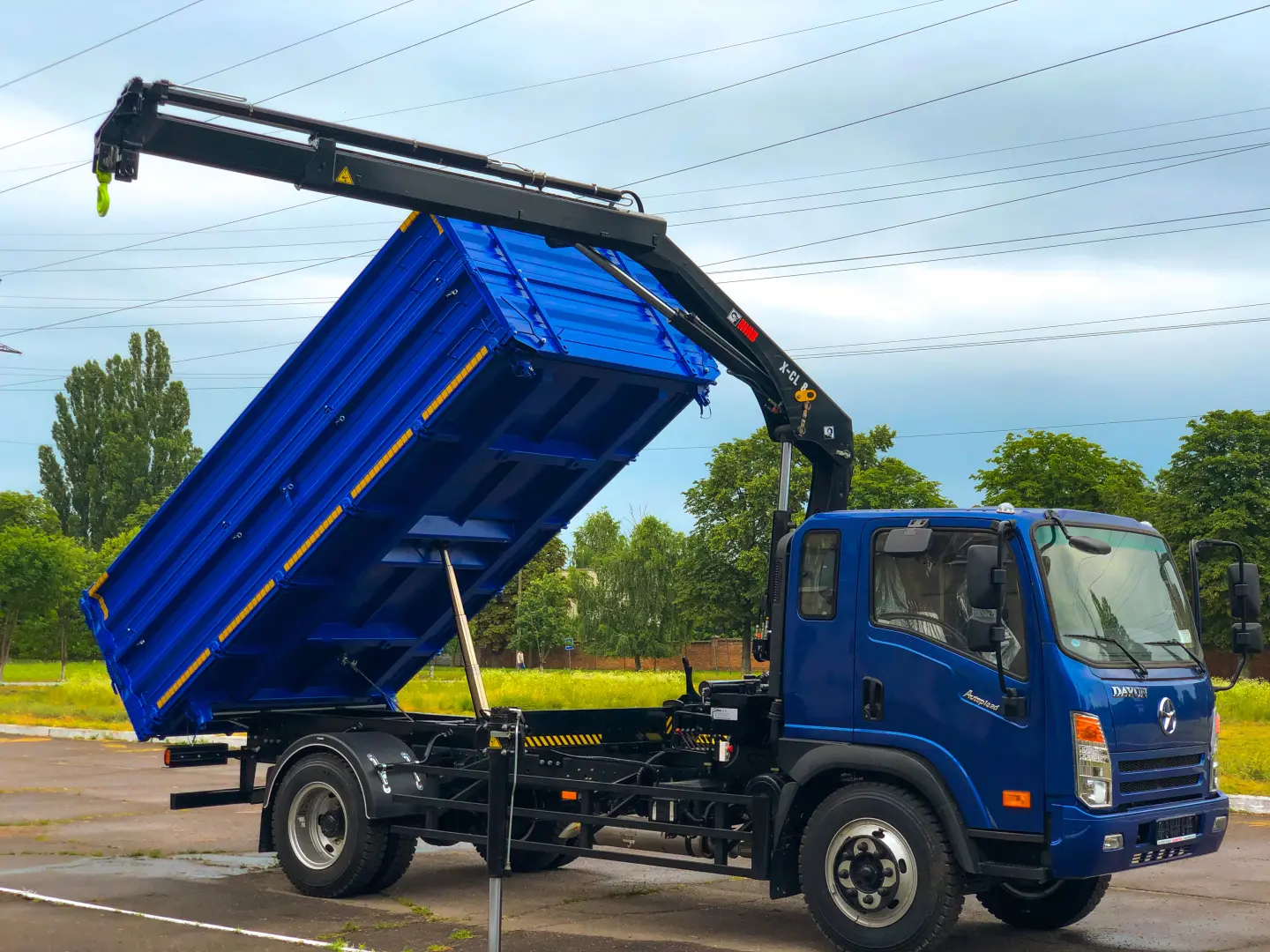 DAYUN 1120 з краном HIAB DAYUN 1120 с краном HIAB