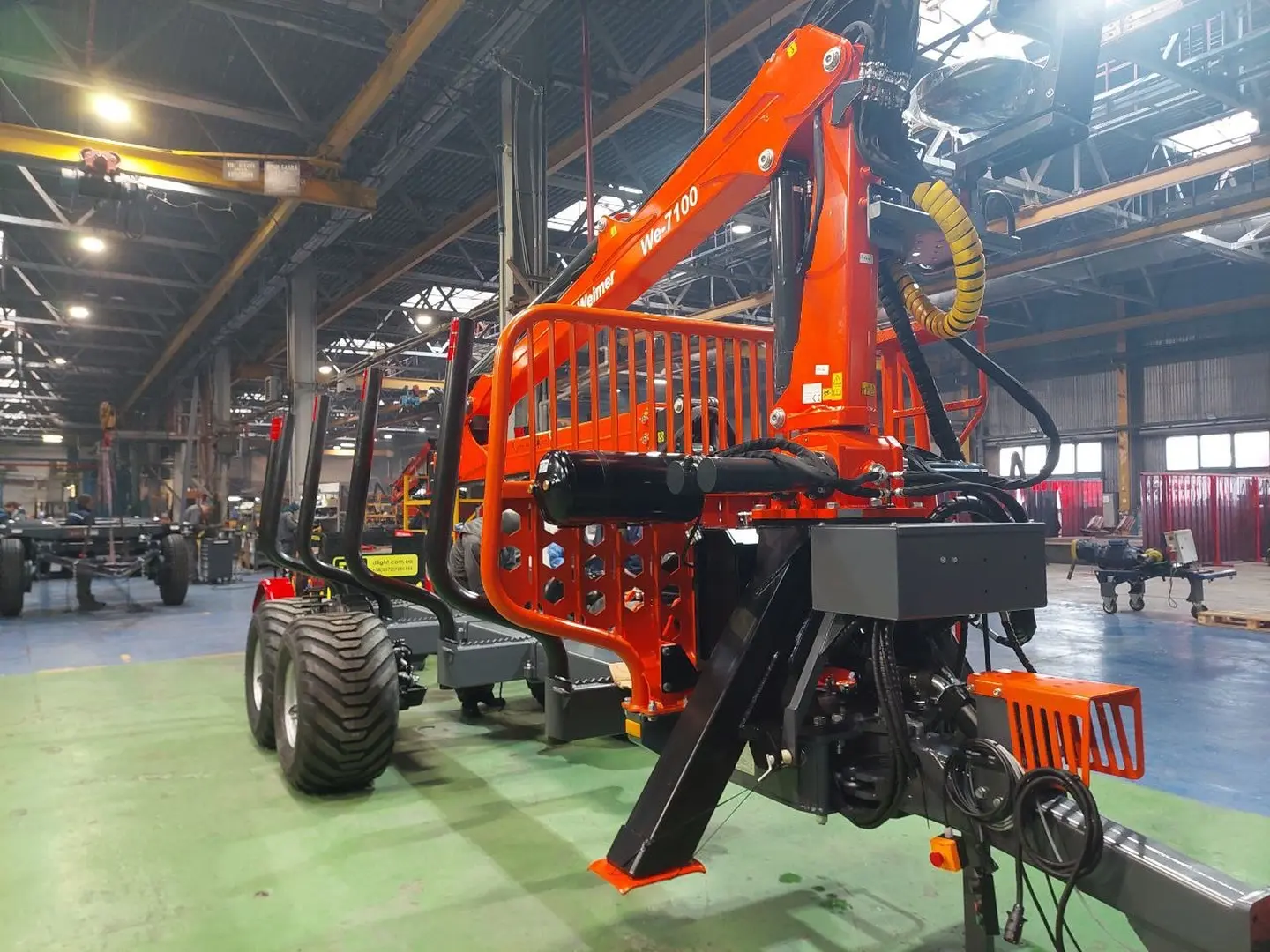 Причіп тракторний лісовоз Прицеп тракторный лесовоз